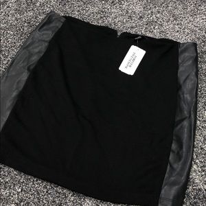 Forever 21 black skirt